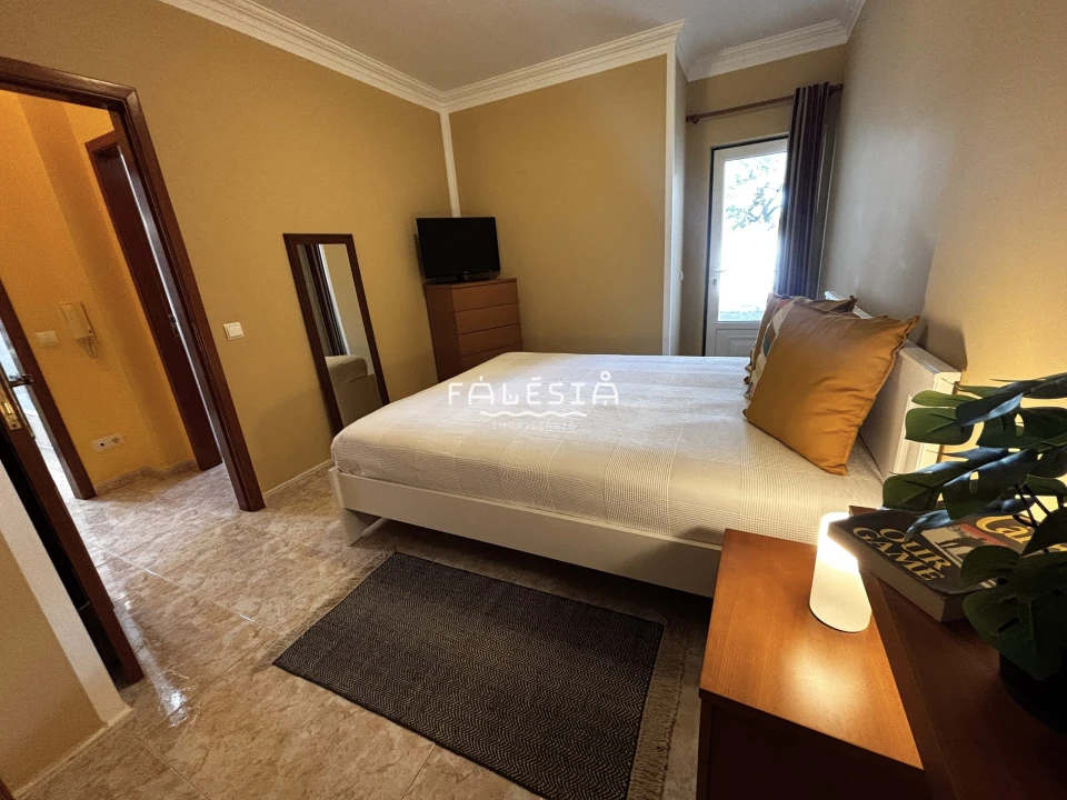 Apartamento T1 para Venda em Albufeira e Olhos de Água Foto 21