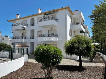 Apartamento T1 para Venda em Albufeira e Olhos de Água