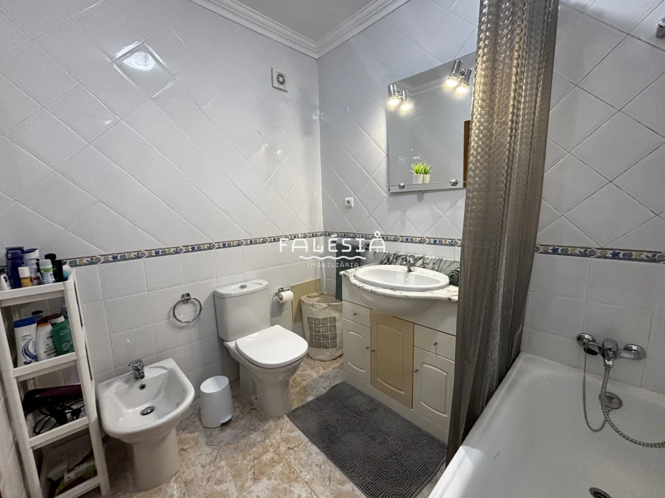 Apartamento T1 para Venda em Albufeira e Olhos de Água Foto 24