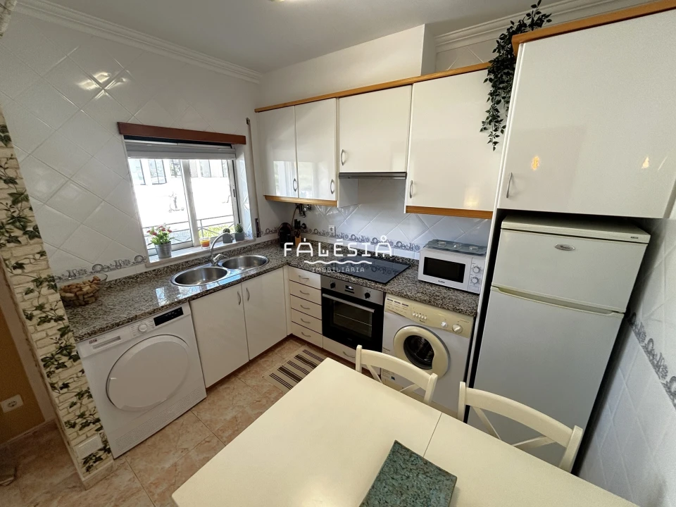 Apartamento T1 para Venda em Albufeira e Olhos de Água Foto 16