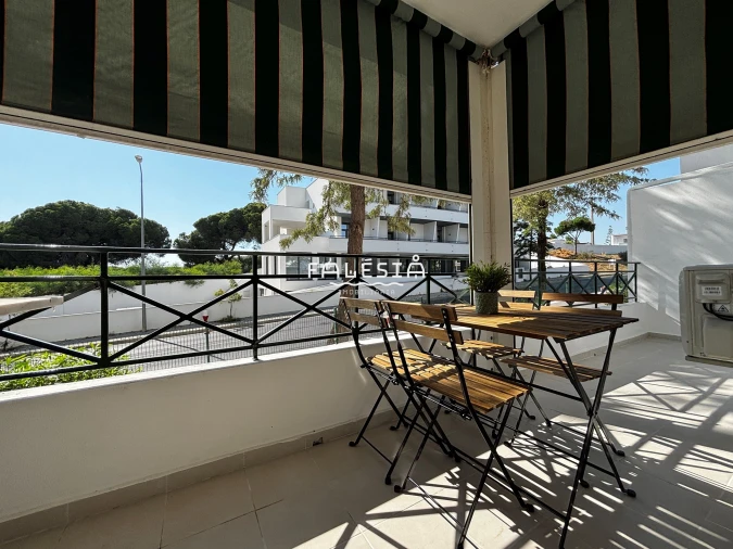 Apartamento T1 para Venda em Albufeira e Olhos de Água Foto 4