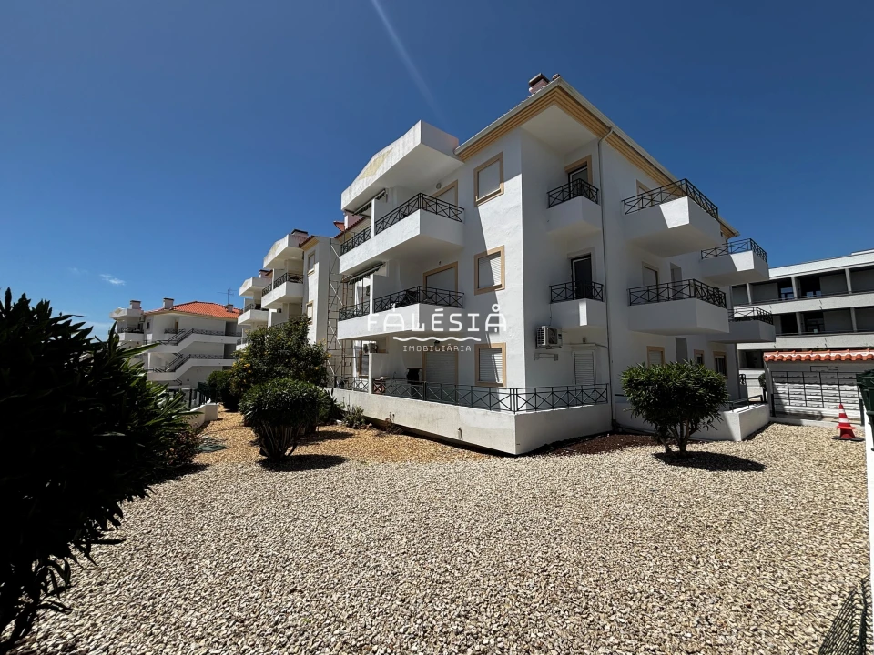 Apartamento T1 para Venda em Albufeira e Olhos de Água Foto 34