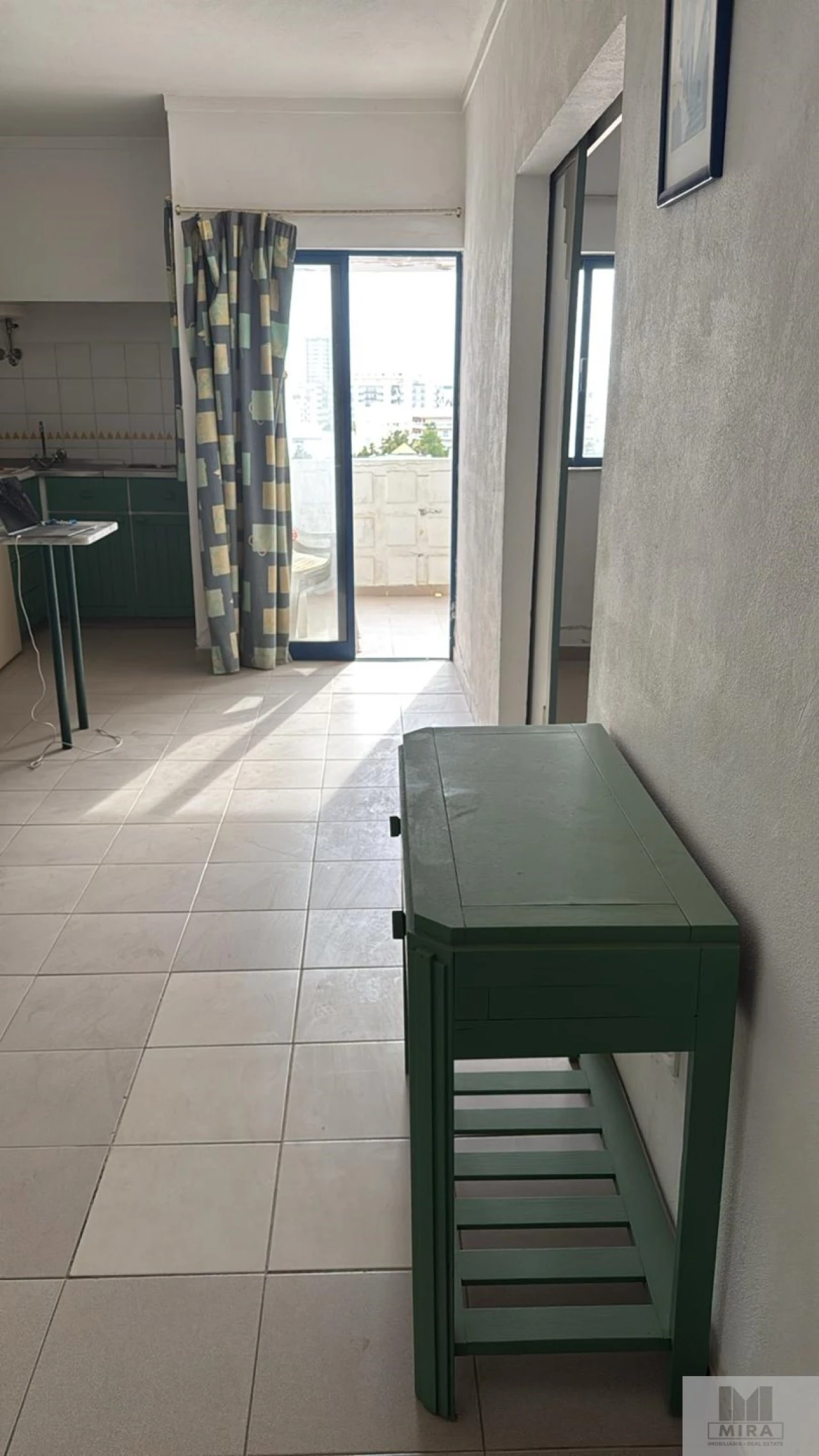 Apartamento T1 para Venda em Portimão Foto 3