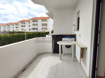 Apartamento T1 para Venda em Ferrel