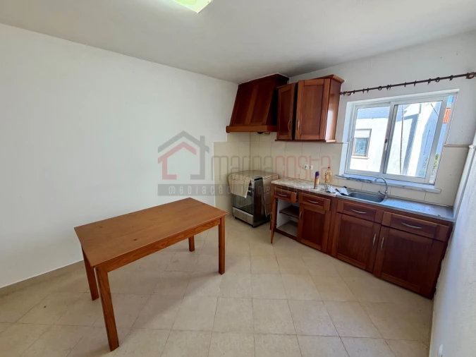 Moradia T3 para Venda em Atouguia da Baleia Foto 14