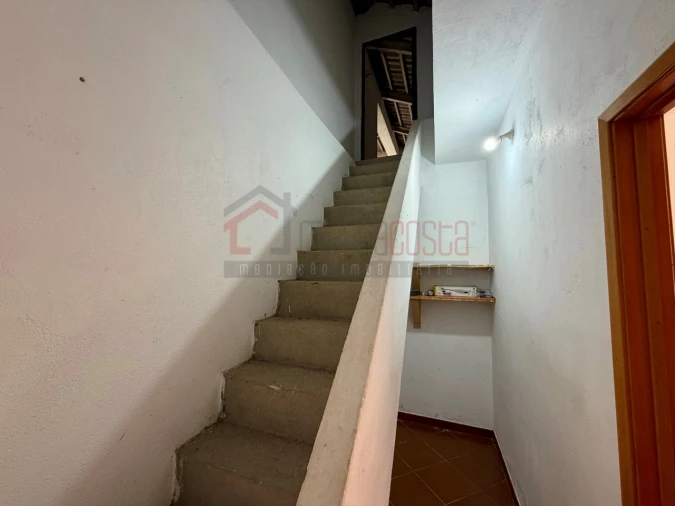 Moradia T3 para Venda em Atouguia da Baleia Foto 17
