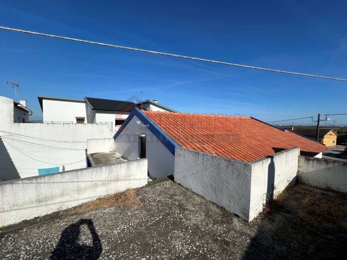 Moradia T3 para Venda em Atouguia da Baleia Foto 29