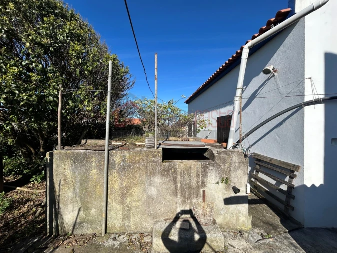 Moradia T3 para Venda em Atouguia da Baleia Foto 37