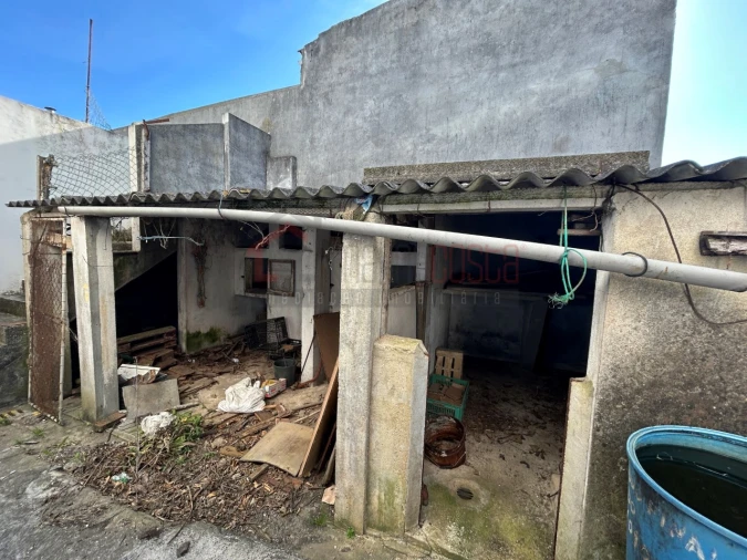 Moradia T3 para Venda em Atouguia da Baleia Foto 39