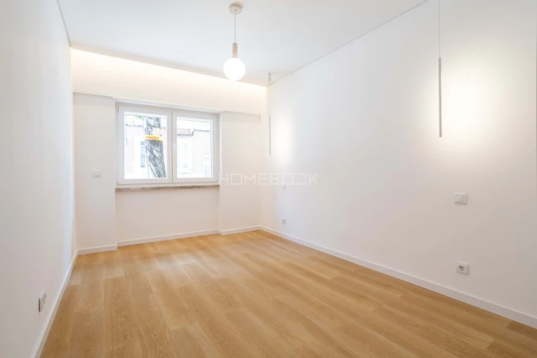 Apartamento T2 para Venda em São Vicente Foto 17