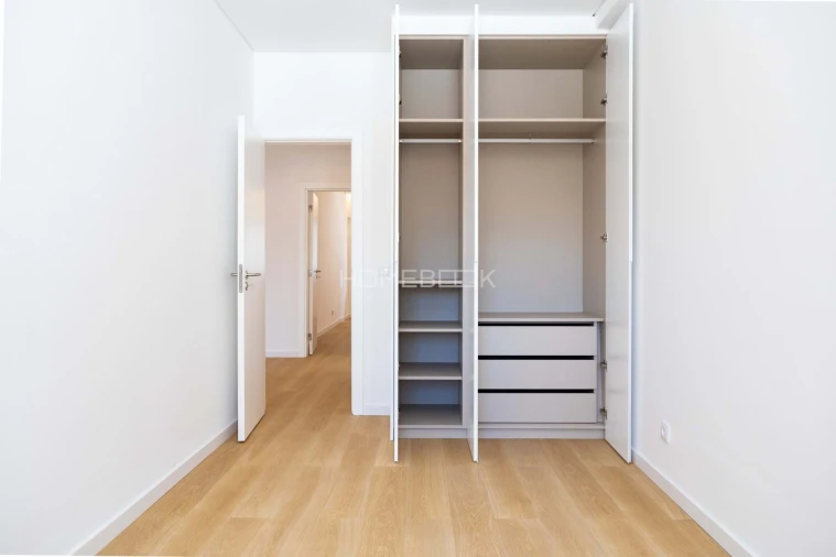 Apartamento T2 para Venda em São Vicente Foto 12