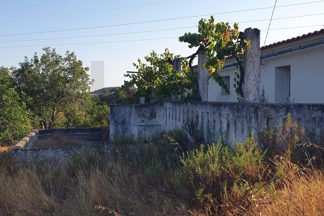 Quinta T2 para Venda em São Bartolomeu de Messines Foto 8