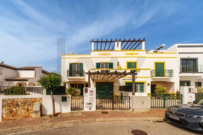 Moradia T4 para Venda em Tavira (Santa Maria e Santiago)