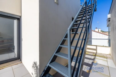 Moradia T4 para Venda em Tornada e Salir do Porto