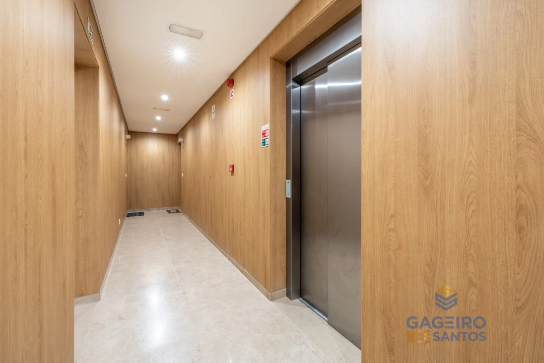 Apartamento T2 para Venda em São Martinho do Porto Foto 25