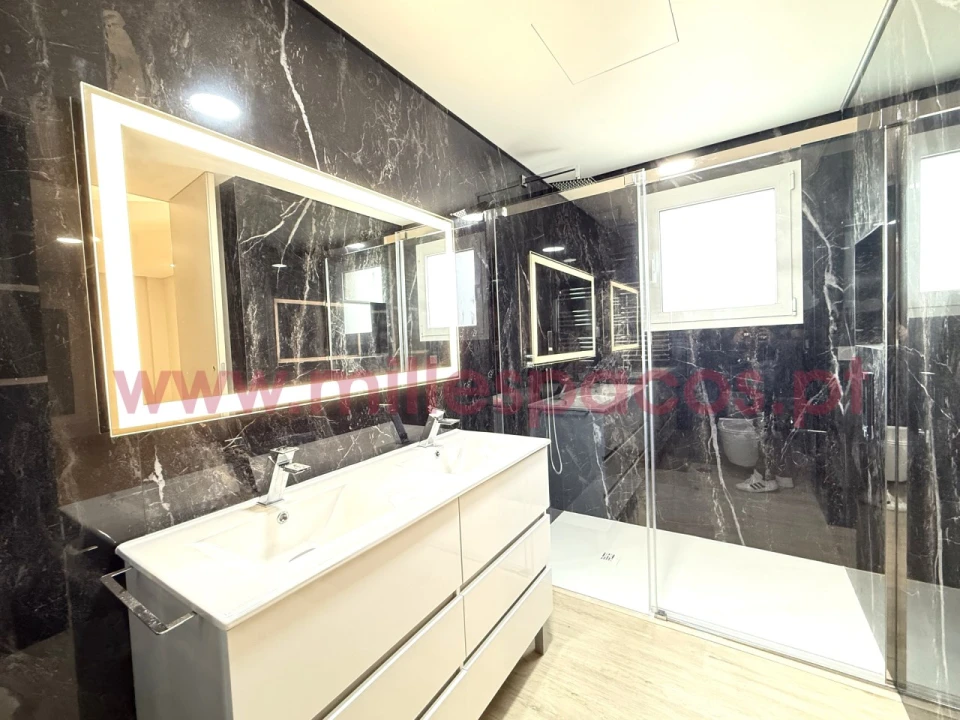 Apartamento T3 para Venda em Montijo e Afonsoeiro Foto 2