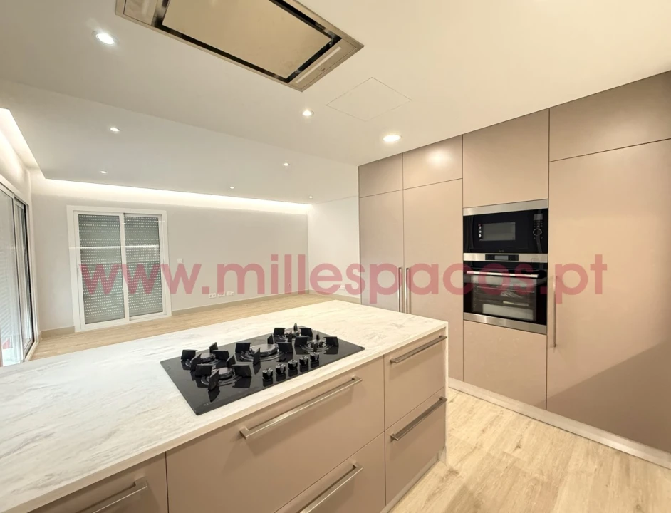 Apartamento T3 para Venda em Montijo e Afonsoeiro Foto 4