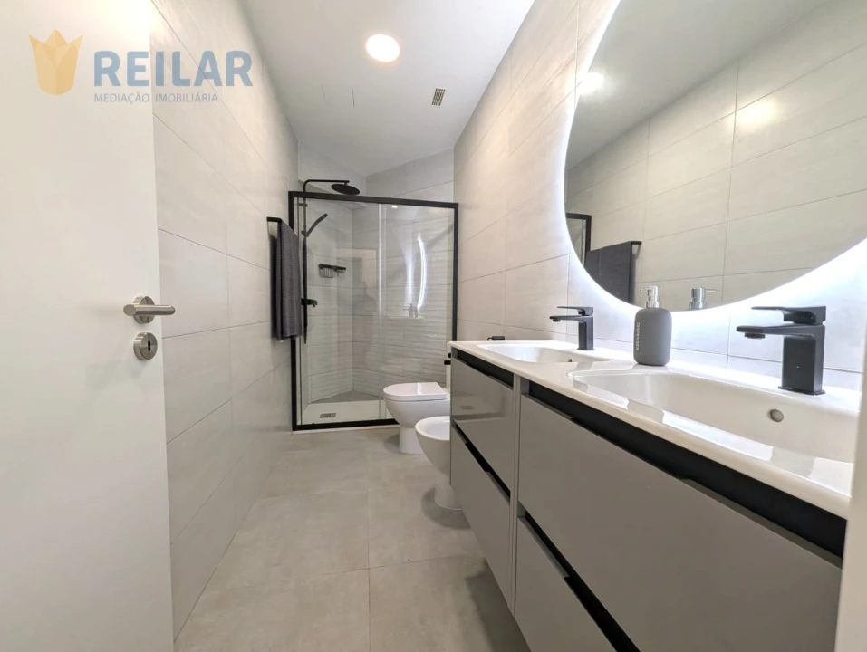 Apartamento T2 para Arrendamento em Moscavide e Portela Foto 4