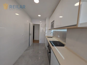 Apartamento T2 para Arrendamento em Moscavide e Portela