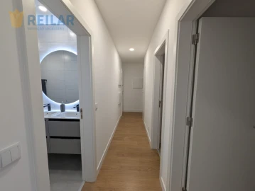 Apartamento T2 para Arrendamento em Moscavide e Portela