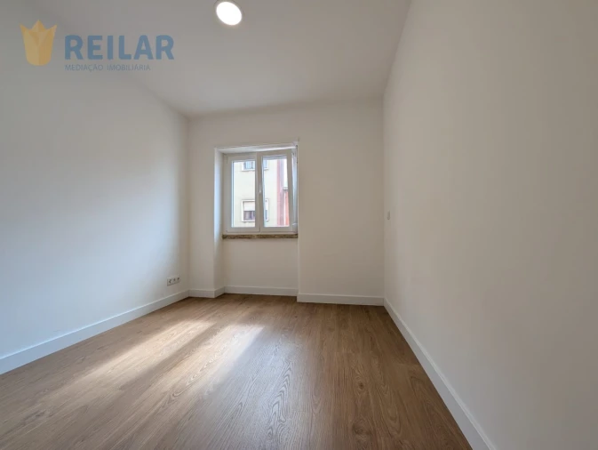 Apartamento T2 para Arrendamento em Moscavide e Portela Foto 16