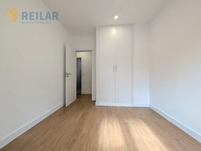 Apartamento T2 para Arrendamento em Moscavide e Portela Foto 18