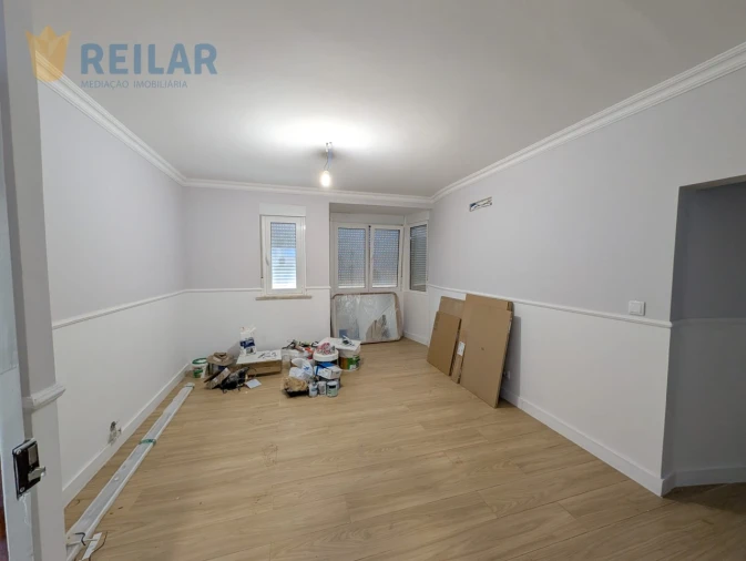 Apartamento T1 para Venda em Olivais Foto 2