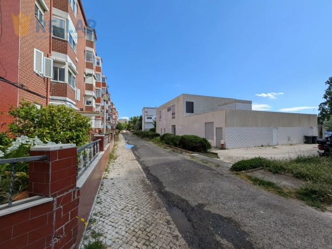 Apartamento T1 para Venda em Olivais Foto 11