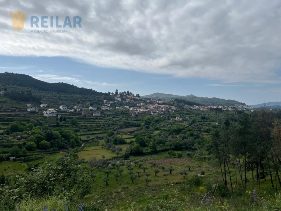 Moradia T3 para Venda em Longa Foto 50