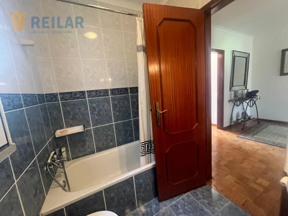 Moradia T3 para Venda em Longa Foto 21