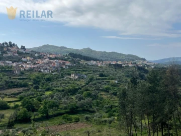 Moradia T3 para Venda em Longa