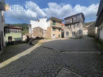 Moradia T3 para Venda em Longa