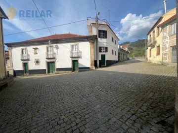 Moradia T3 para Venda em Longa