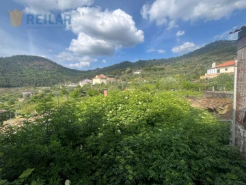 Moradia T3 para Venda em Longa