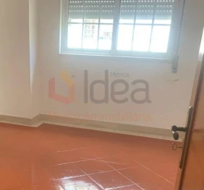 Apartamento T3 para Venda em Santa Maria do Castelo e Santiago e Santa Susana