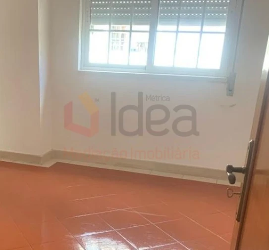 Apartamento T3 para Venda em Santa Maria do Castelo e Santiago e Santa Susana Foto 7