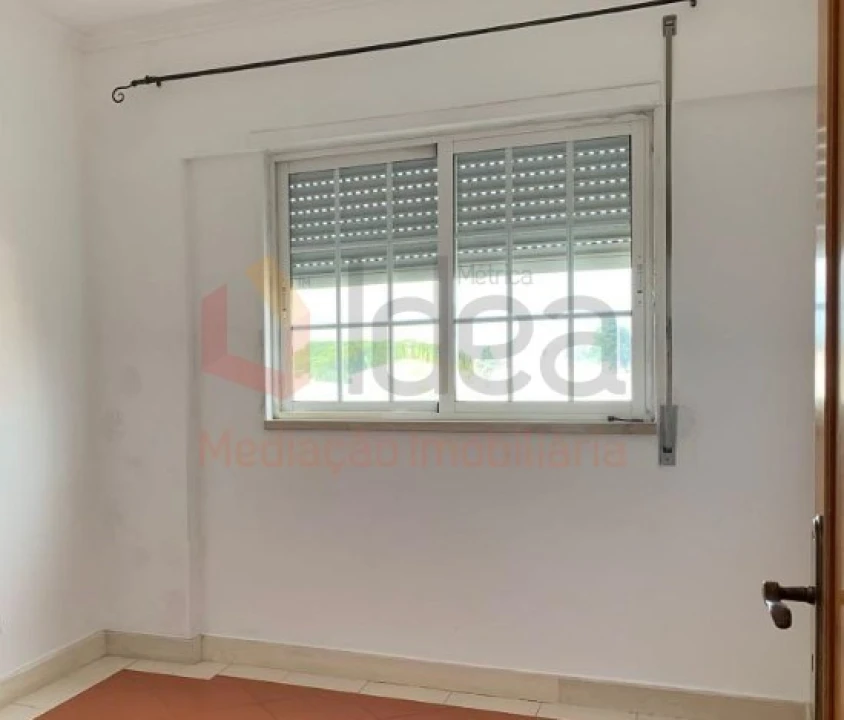 Apartamento T3 para Venda em Santa Maria do Castelo e Santiago e Santa Susana Foto 8