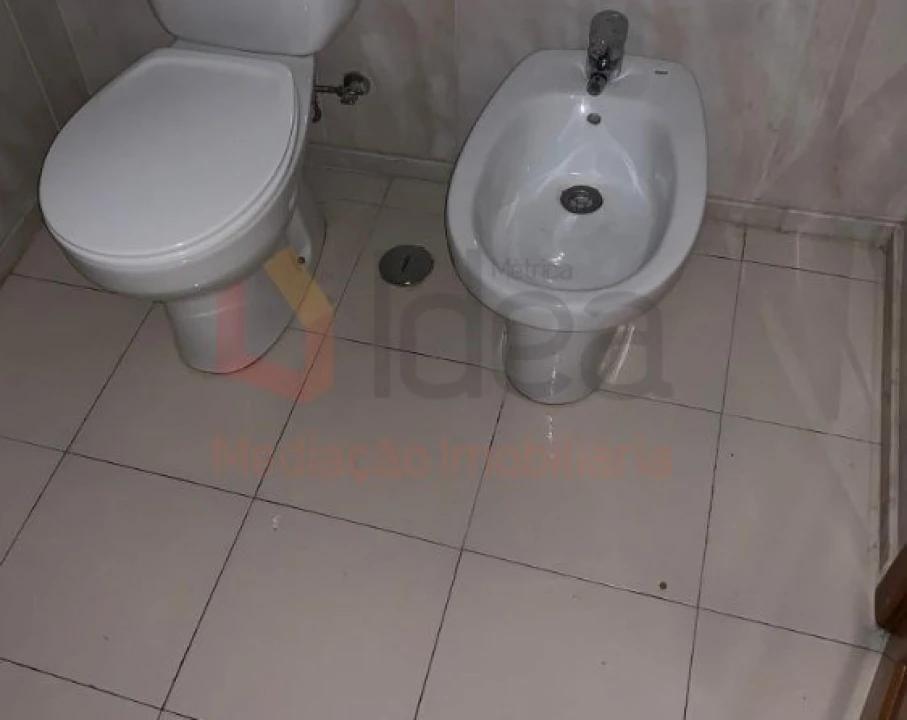 Apartamento T3 para Venda em Santa Maria do Castelo e Santiago e Santa Susana Foto 14