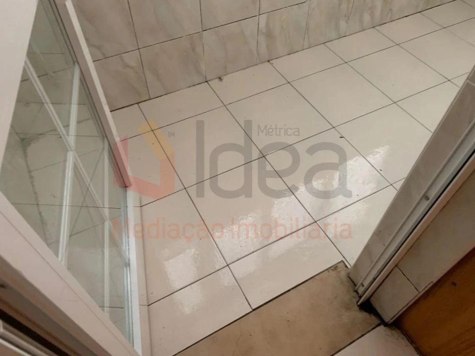 Apartamento T3 para Venda em Santa Maria do Castelo e Santiago e Santa Susana Foto 3