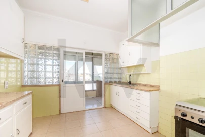 Apartamento T2 para Venda em Lumiar