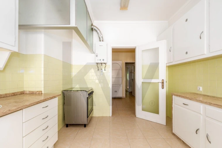 Apartamento T2 para Venda em Lumiar Foto 12