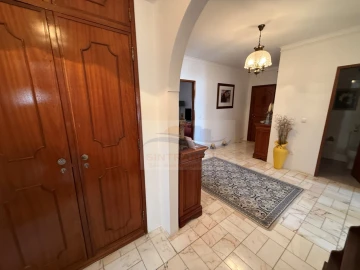 Apartamento T3 para Venda em Águas Livres