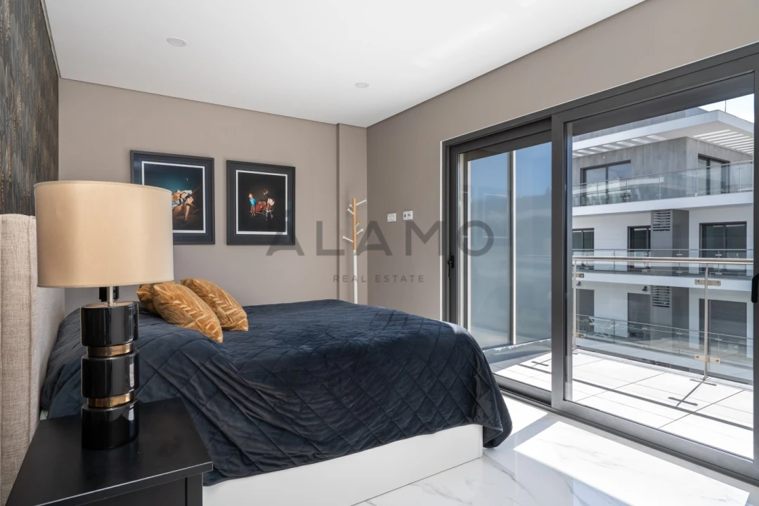 Apartamento T2 para Venda em Quarteira Foto 14