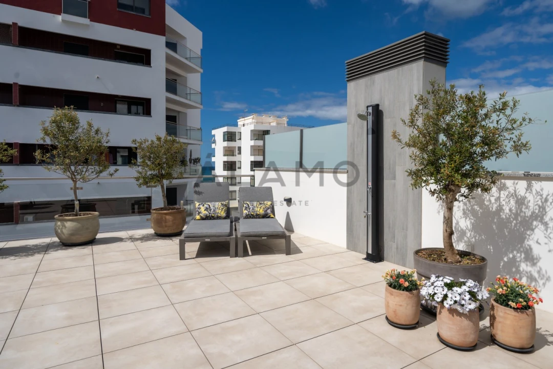 Apartamento T2 para Venda em Quarteira Foto 25