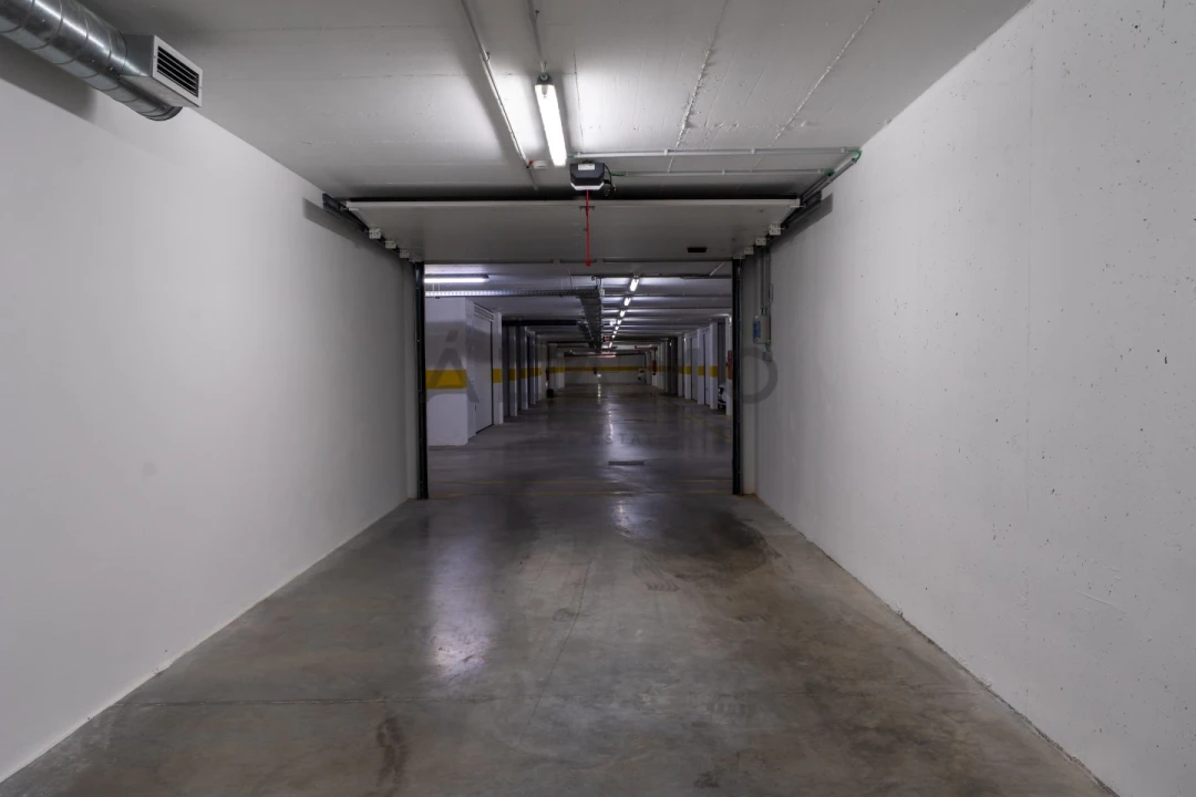 Apartamento T2 para Venda em Quarteira Foto 33