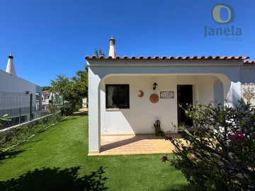Moradia T2 para Venda em Quarteira