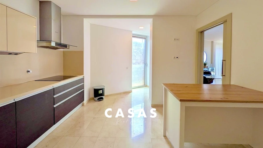 Apartamento T2 para Venda em São Martinho Foto 27