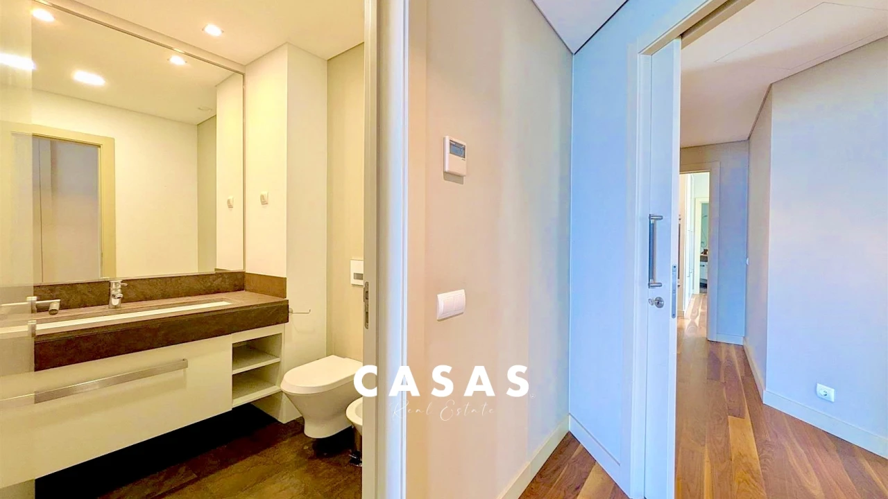 Apartamento T2 para Venda em São Martinho Foto 22