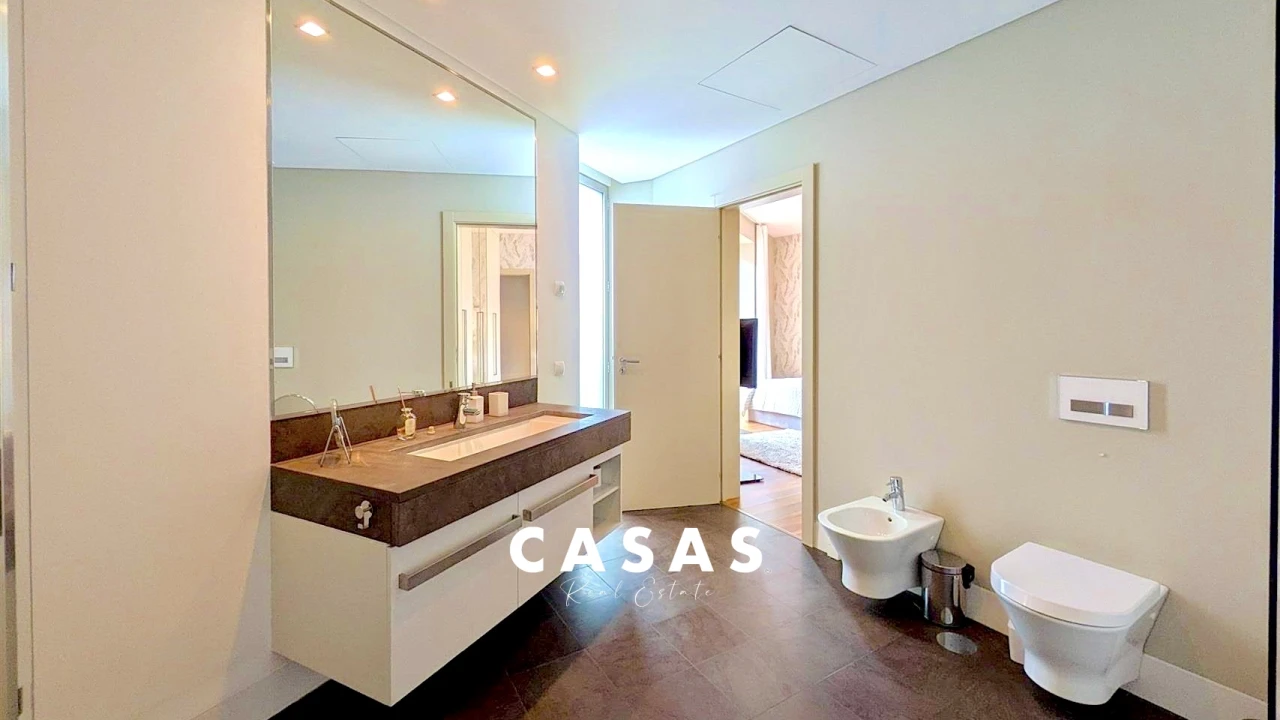 Apartamento T2 para Venda em São Martinho Foto 18