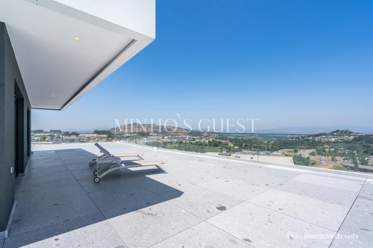 Apartamento T3 para Venda em Ferreiros e Gondizalves Foto 18